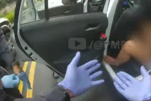 video mostra mulher dando a luz viatura sp