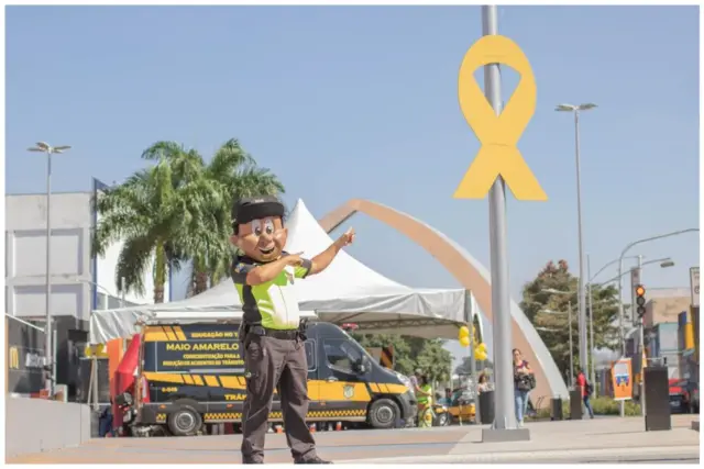 ação educativa de trânsito para idosos no parque da maturidade em barueri