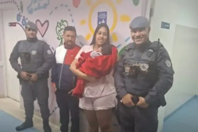 bebe engasgado é salvo em carapicuíba