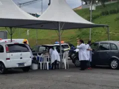 drive thru vacina contra gripe cotia