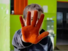 maio laranja caminhada contra abuso infantil taboão da serra