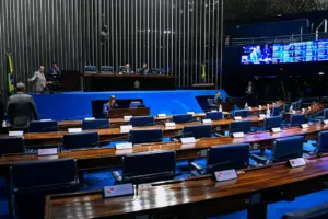senado aprova fim da reeleição para presidente