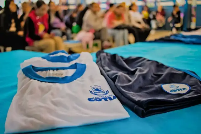 uniforme escolar cotia