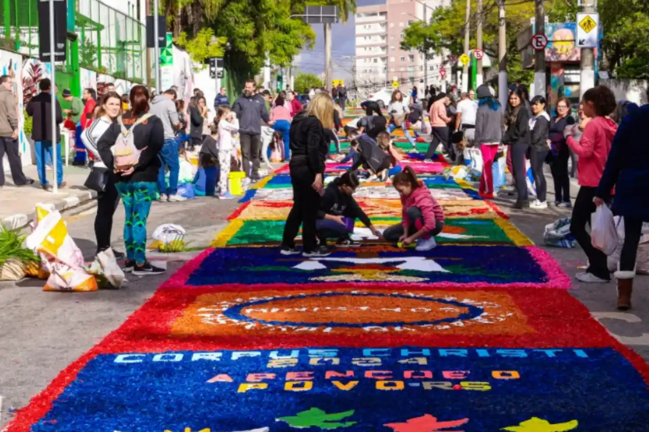feriado corpus christi osasco
