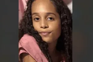 quem matou larissa manoela em barueri