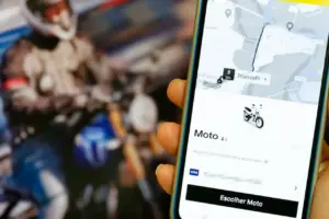 uber moto mototaxi