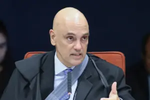 alexandre de moraes