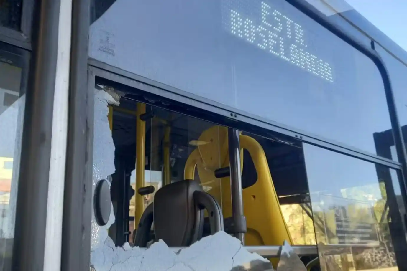 ataques a onibus cotia osasco e regiao