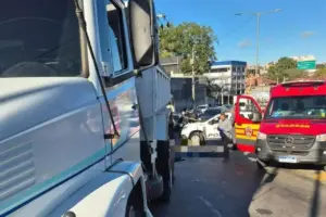mulher morre atropelada em carapicuíba