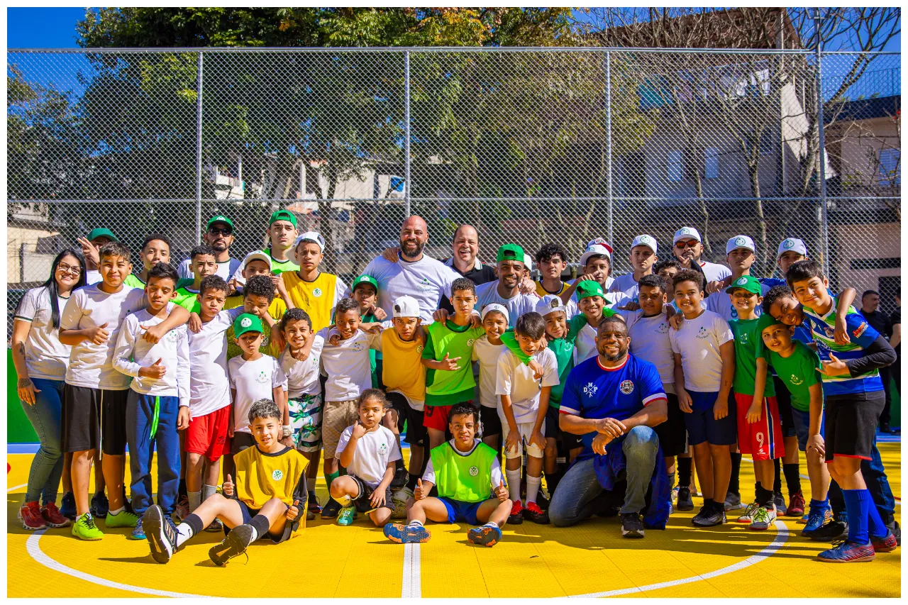 revitalização da praça e quadra no jardim elvira em osasco