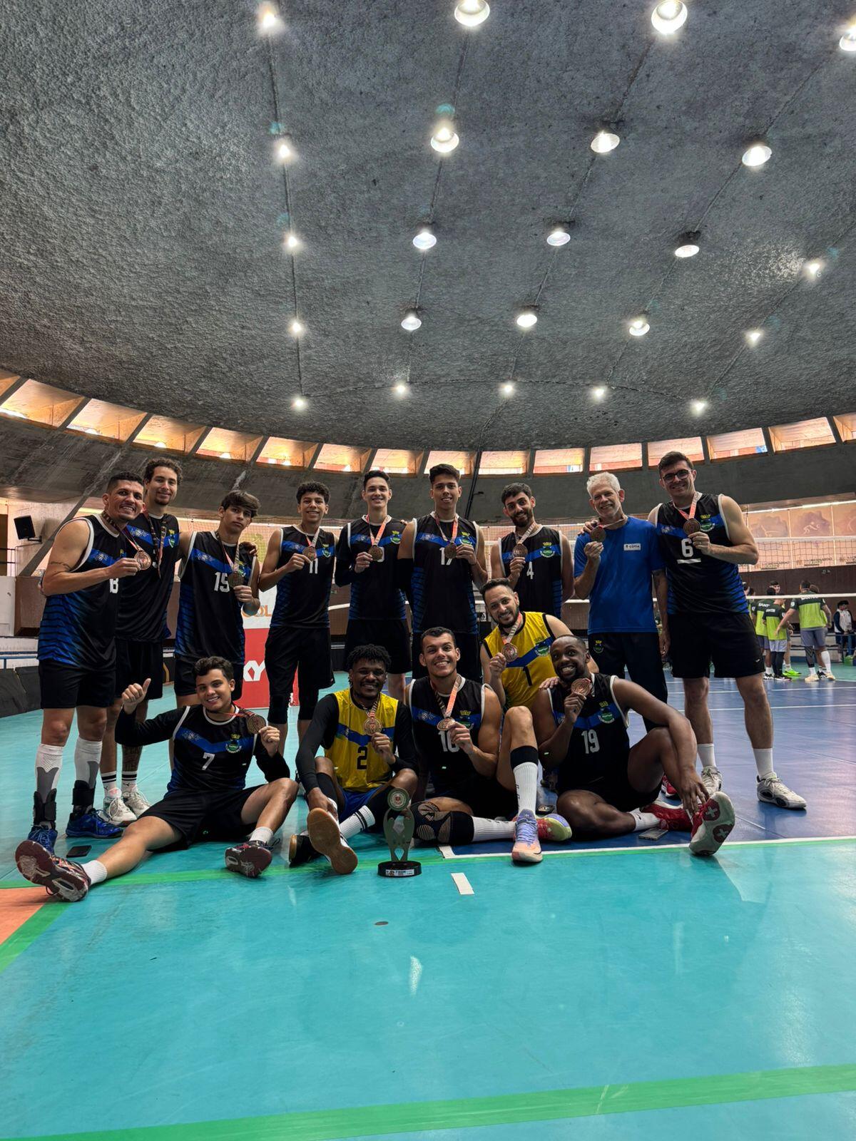 volei Desempenho de Cotia nos Jogos Regionais 2025