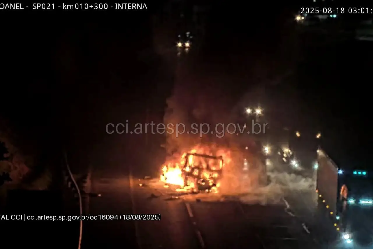 acidente rodoanel carreta