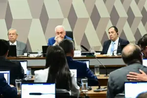 ccj do senado rejeita pec da blindagem