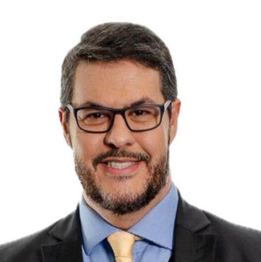 dr. marco antônio araújo júnior