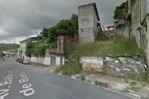 menino cai de laje taboao da serra