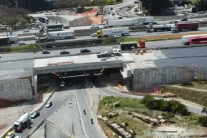 trevo alphaville obras castello branco barueri