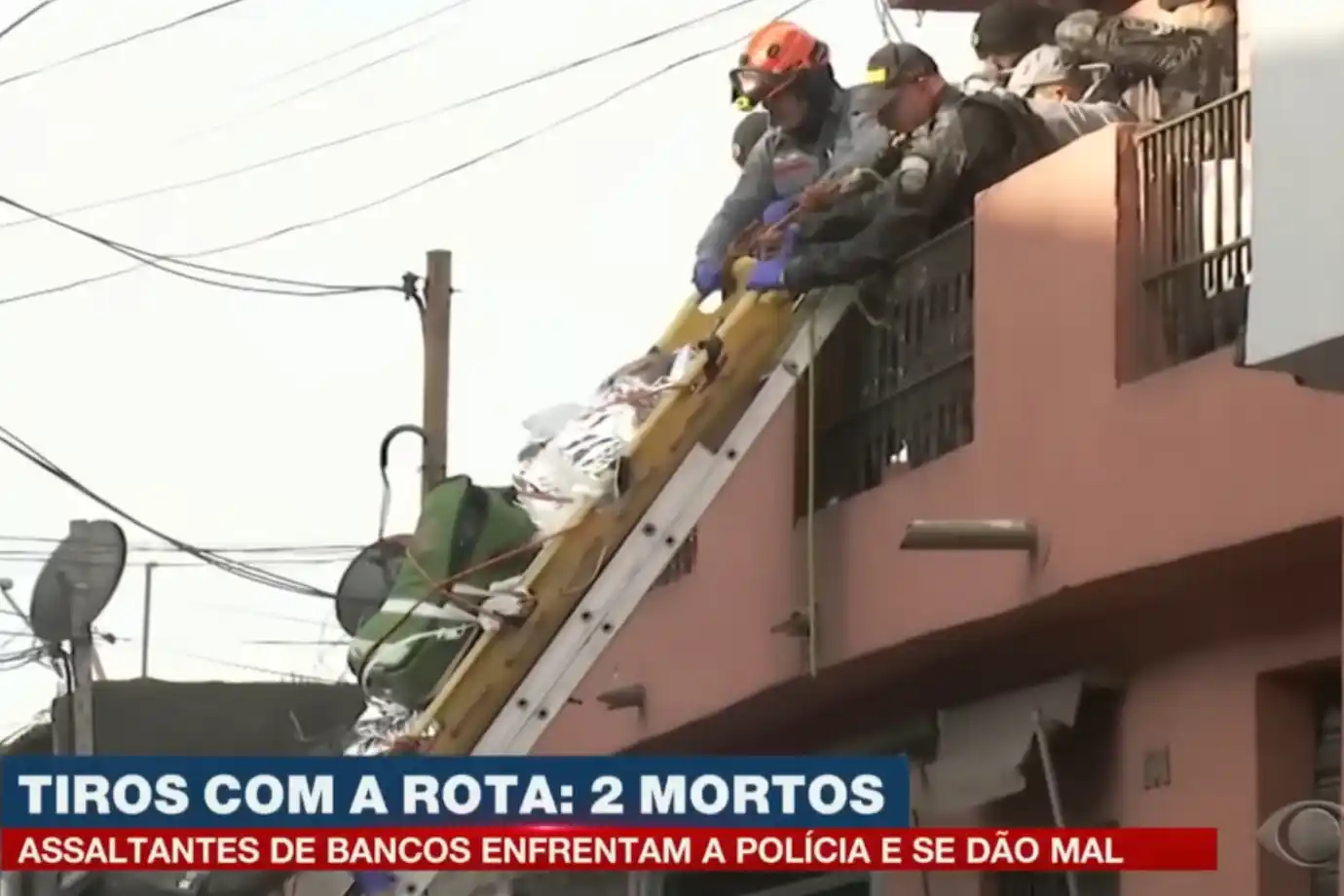 troca de tiros com rota em cotia