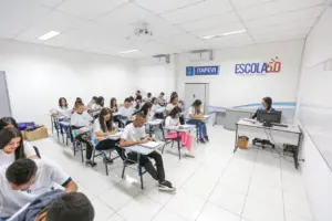 escola tecnologia e idiomas itapevi