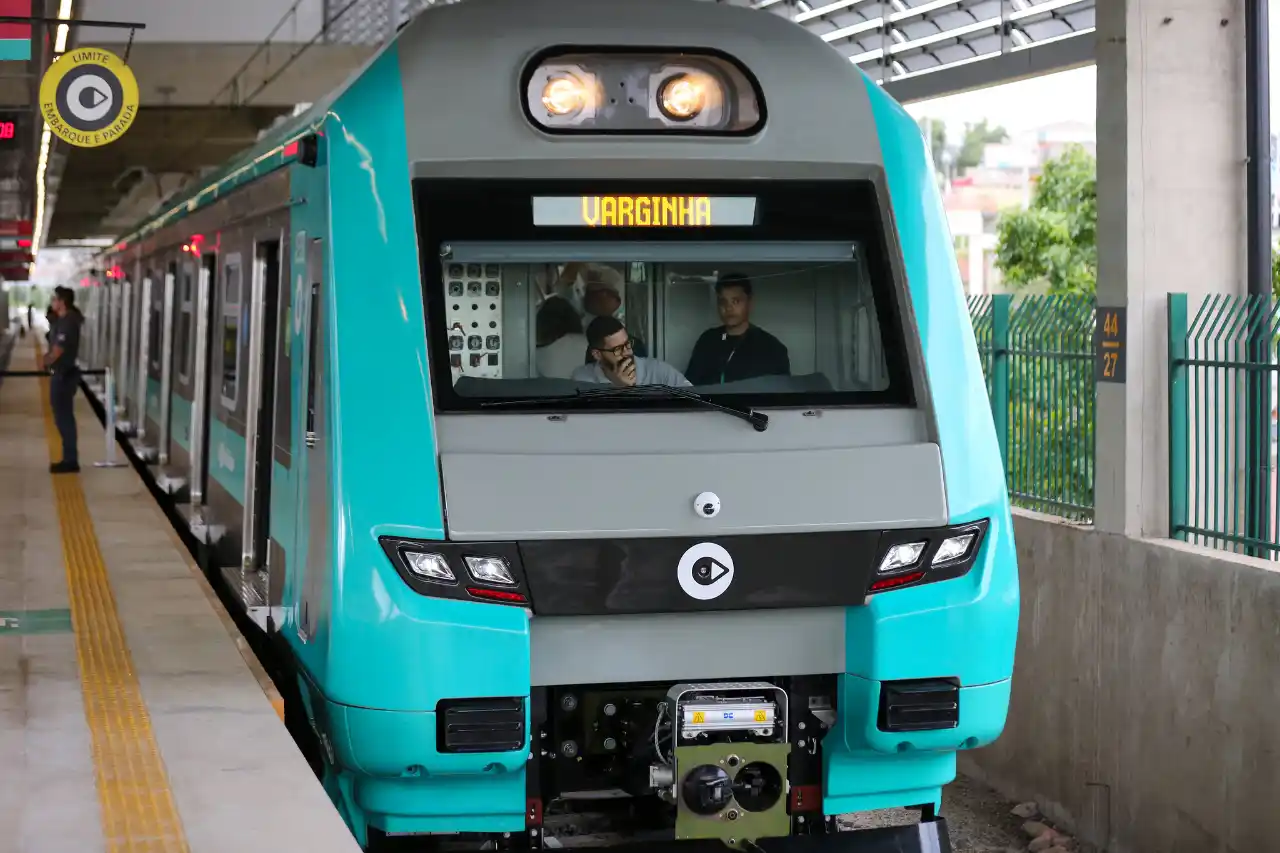 estacao varginha linha 9 (1)