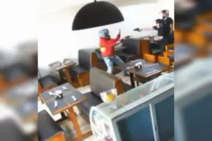 ladrao baleado restaurante osasco hoje