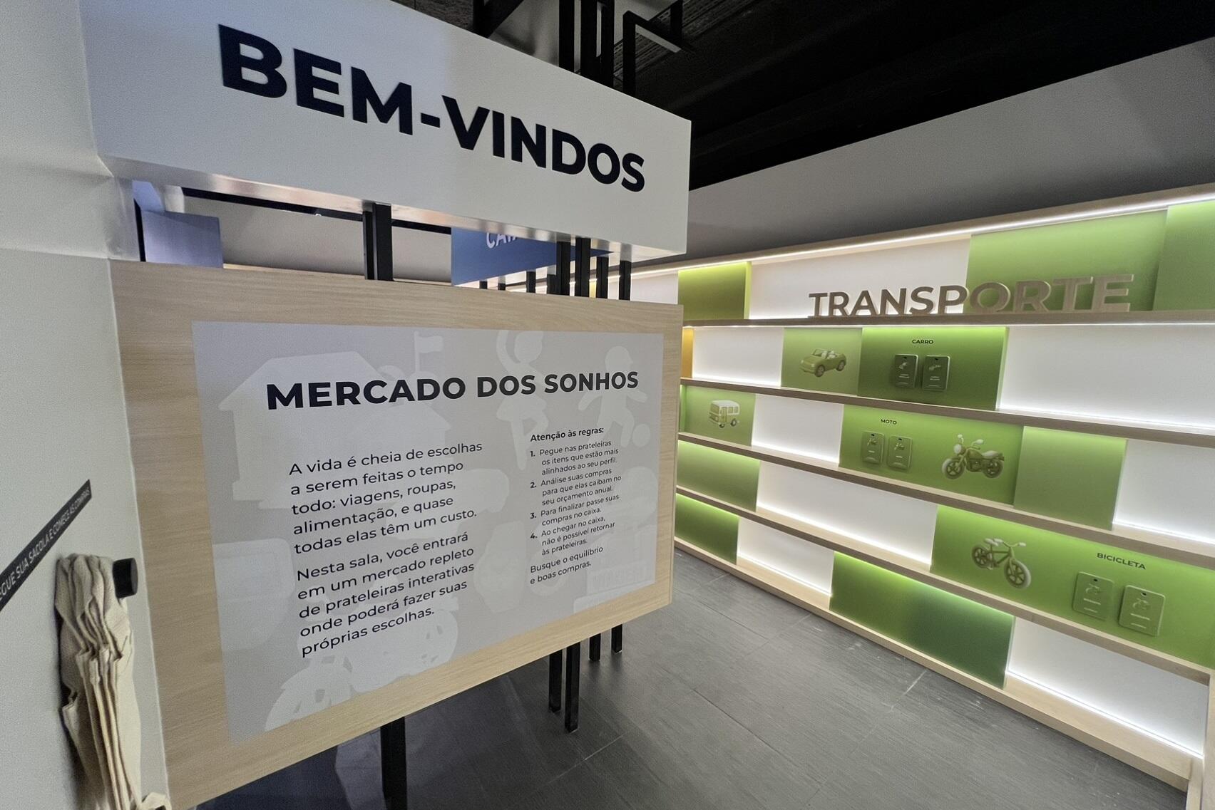 Exposição sobre educação financeira para crianças em São Paulo