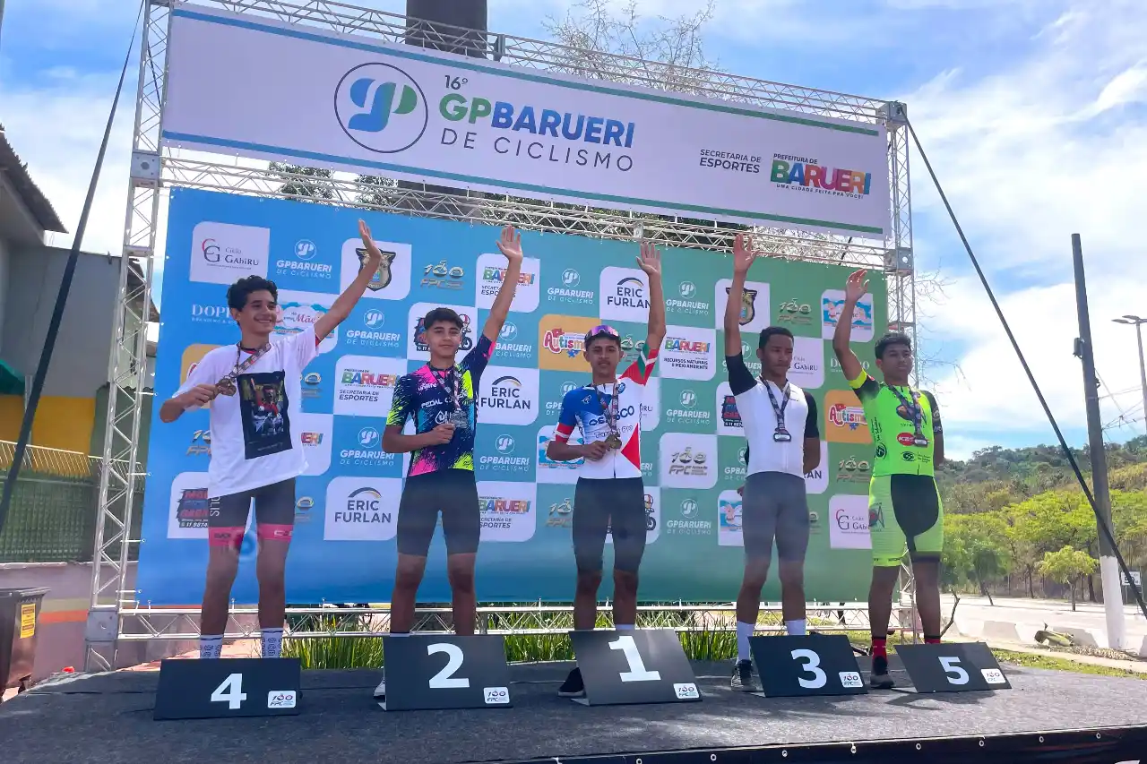 pódio ciclismo osasco
