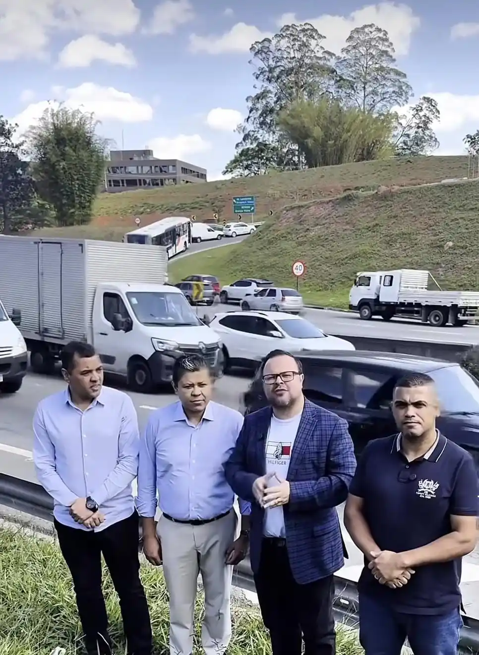 prefeito formiga cotia raposo