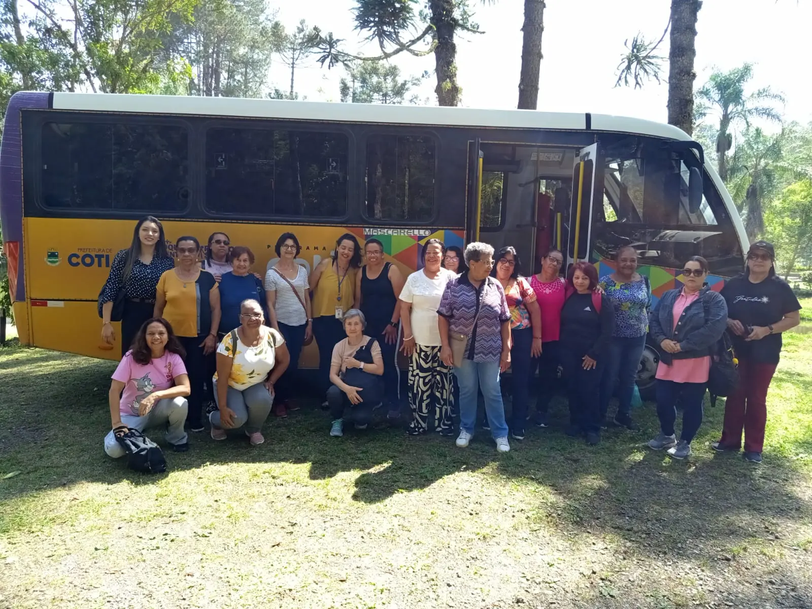 Projeto felicidade para idosos em Cotia