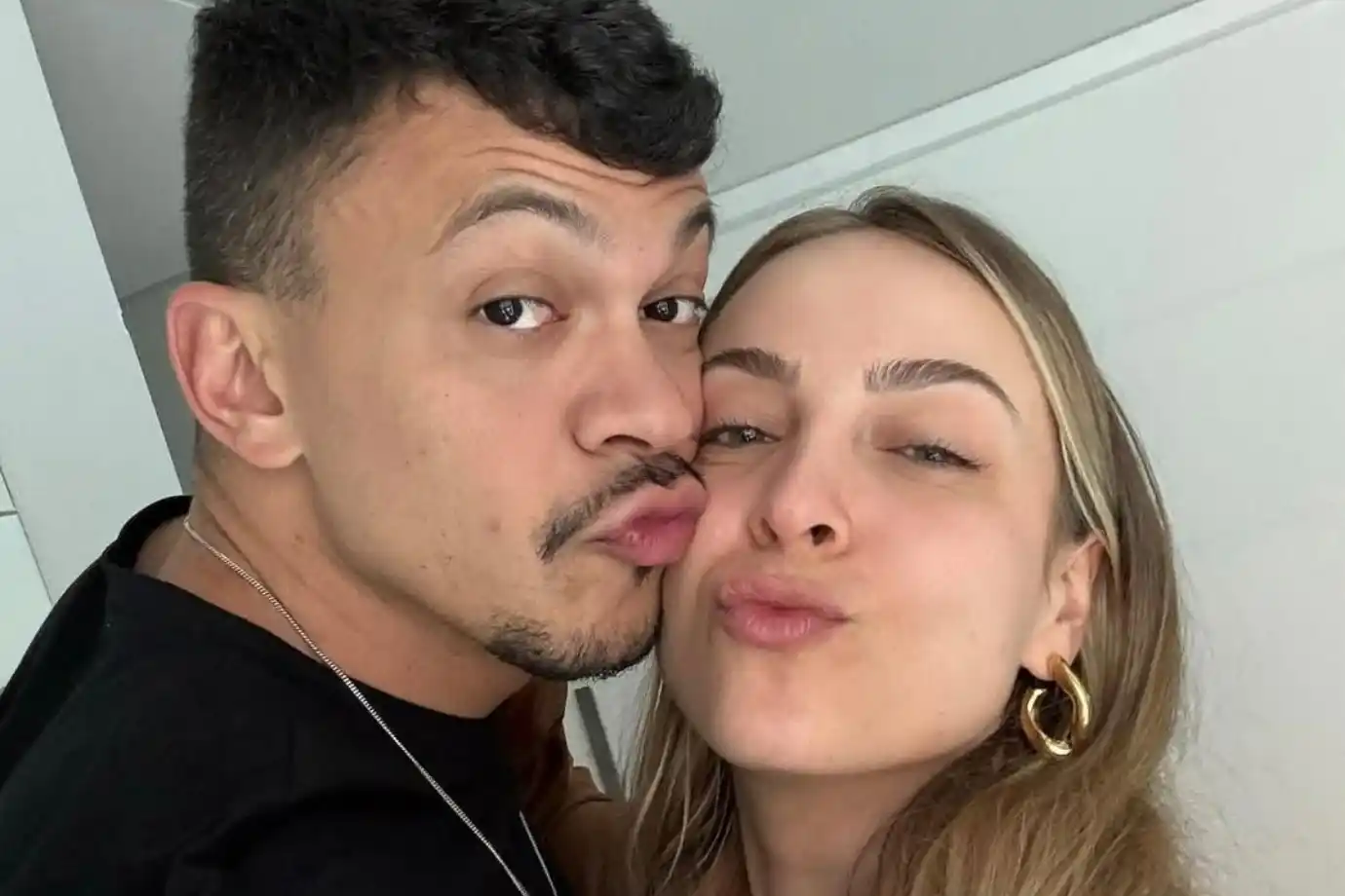 tata estanieck e julio cocielo