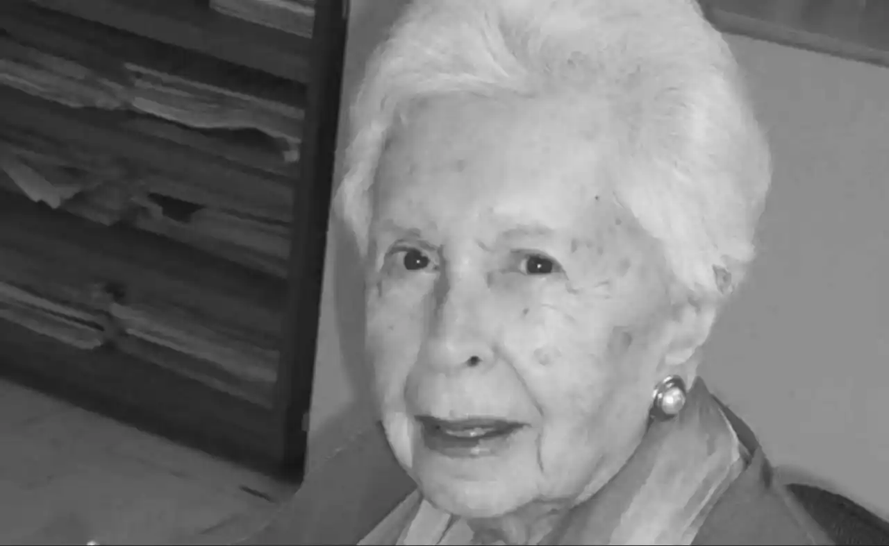 morre clara charf