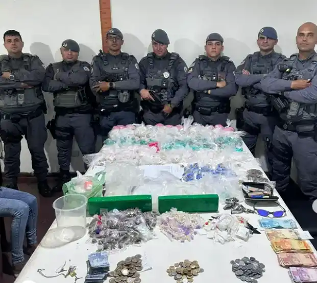 pm apreende drogas em itapevi