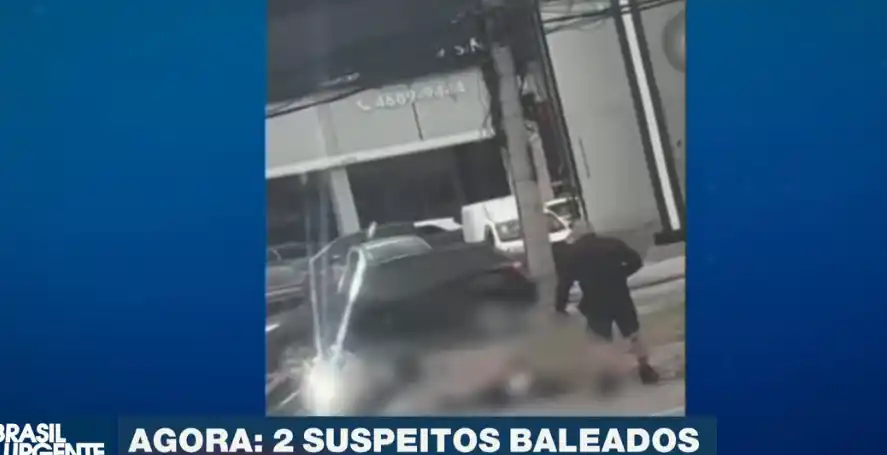 policial atira contra bandidos alphaville