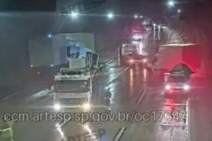 acidente carreta rodoanel barueri