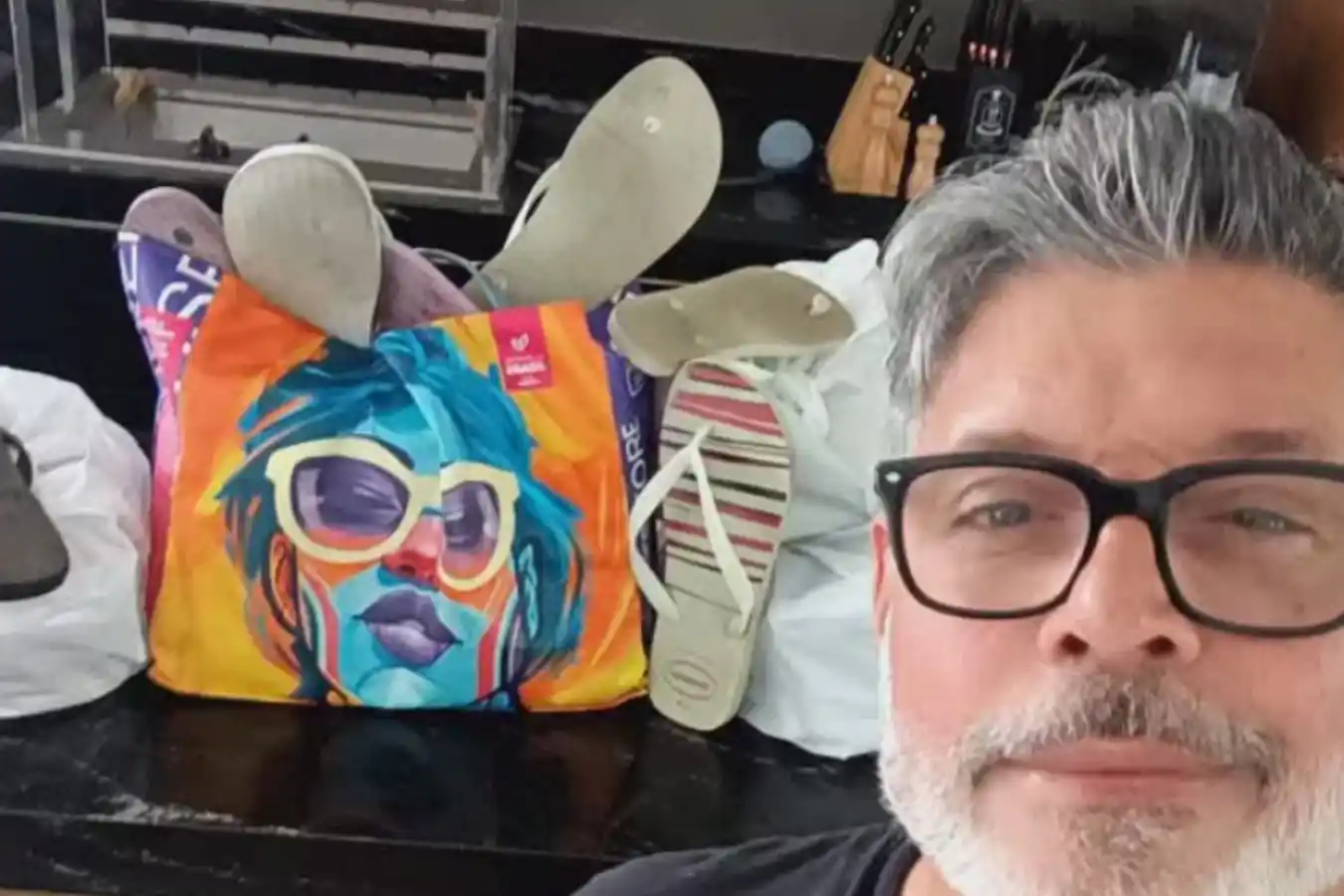 alexandre frota doa havaianas