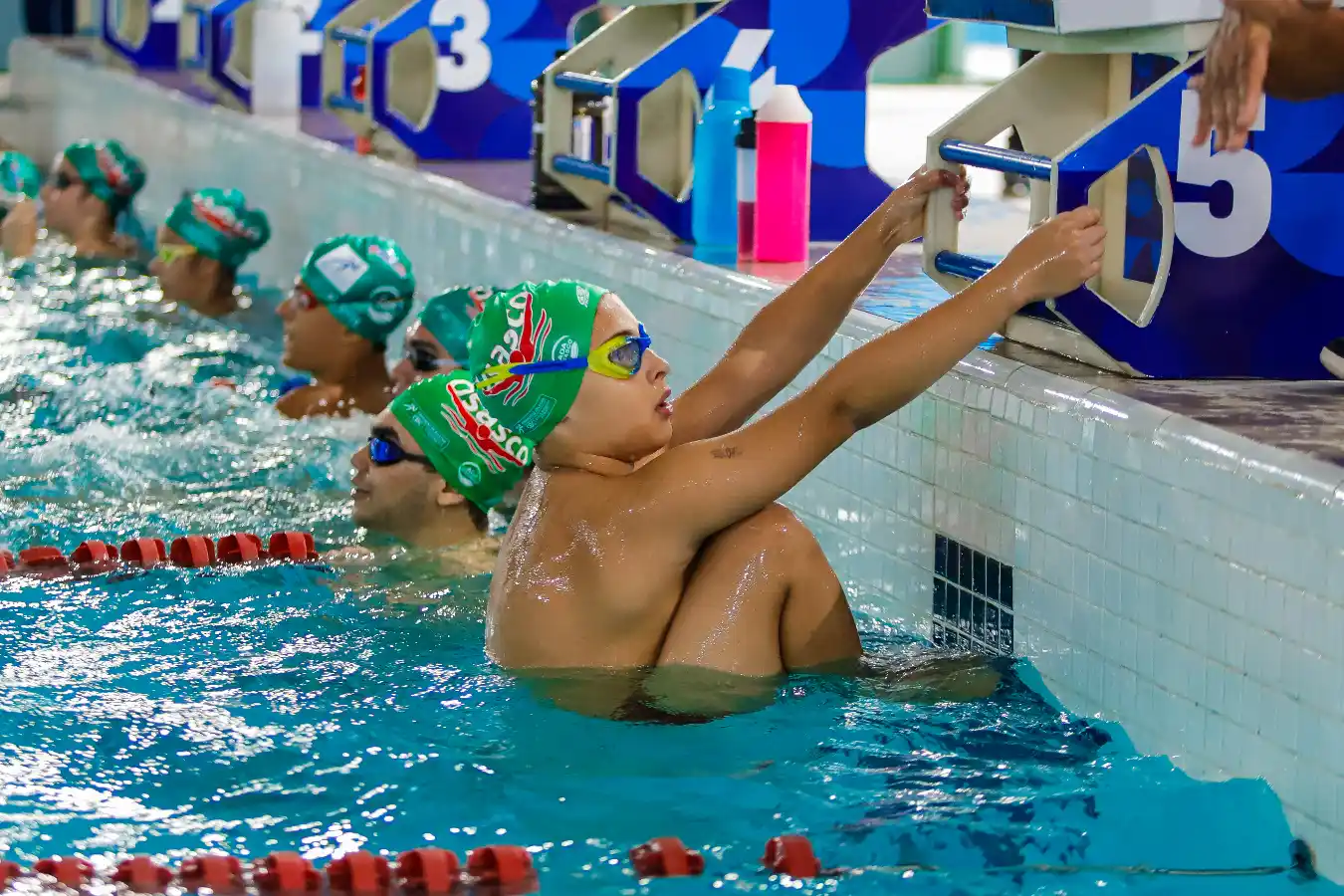 aulas de natacao e hidroginástica osasco
