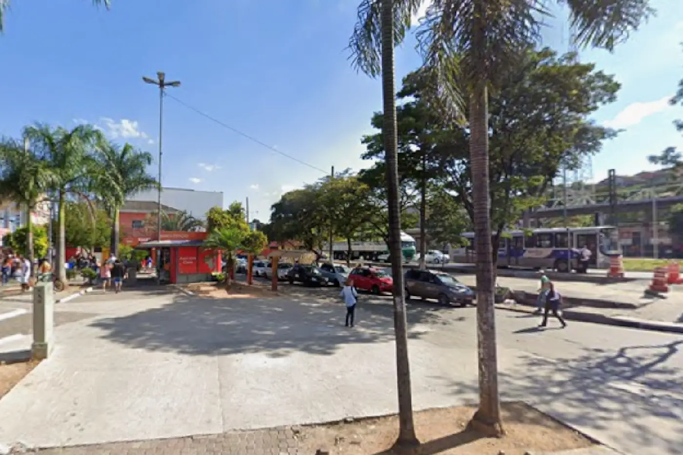 praça carlos castro itapevi