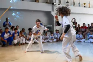 oficinas gratuitas capoeira itaqua