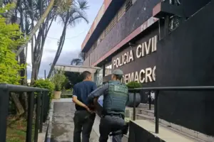 procurado por homicídio preso em barueri