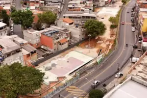 reforma de praça no mutinga barueri
