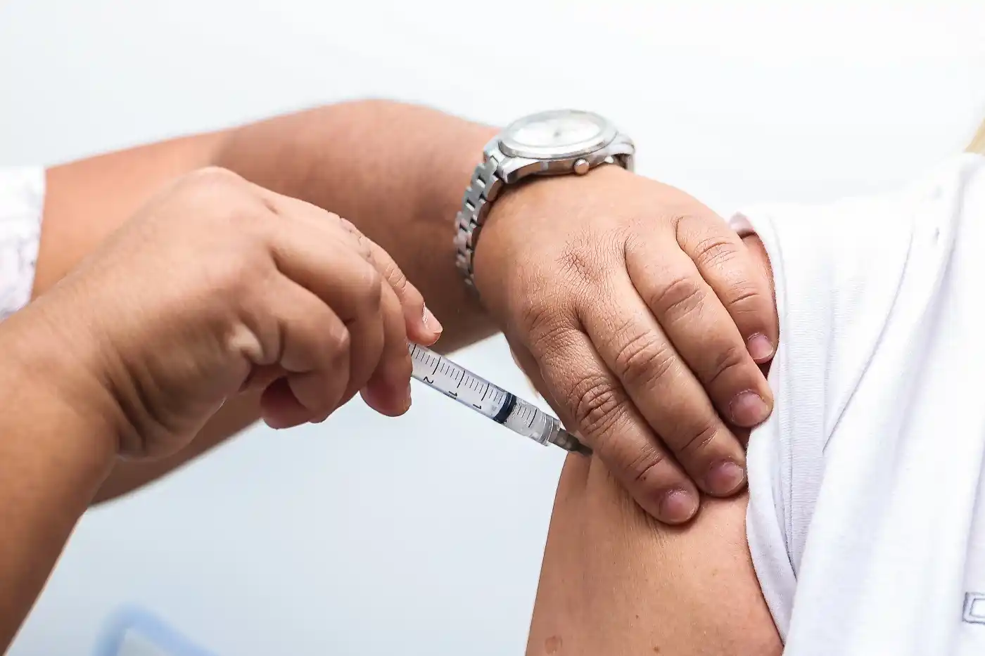 vacina contra a dengue
