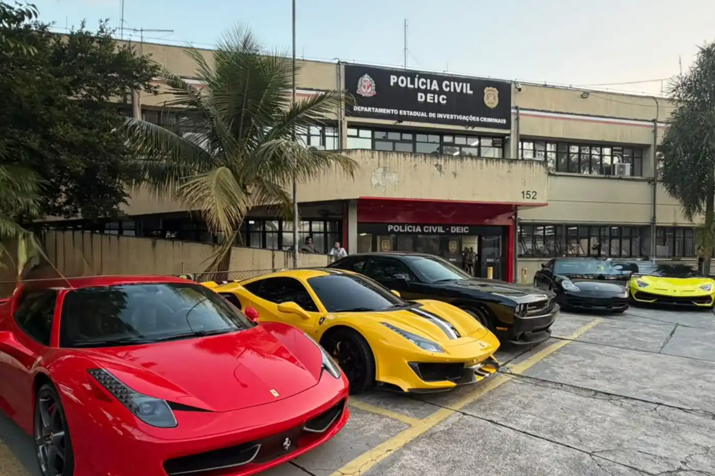 carros de luxo apreendidos sp