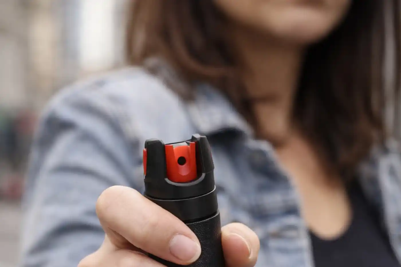 uso de spray de pimenta por mulheres