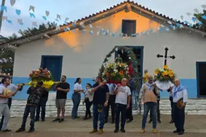 festa de santa cruz aldeia de carapicuíba (2)