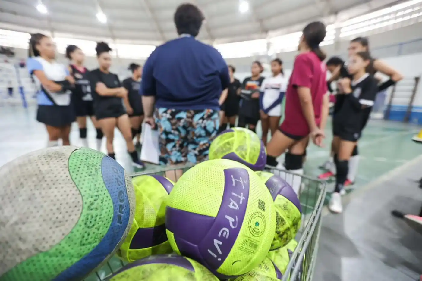 itapevi volei futsal atividades esportivas