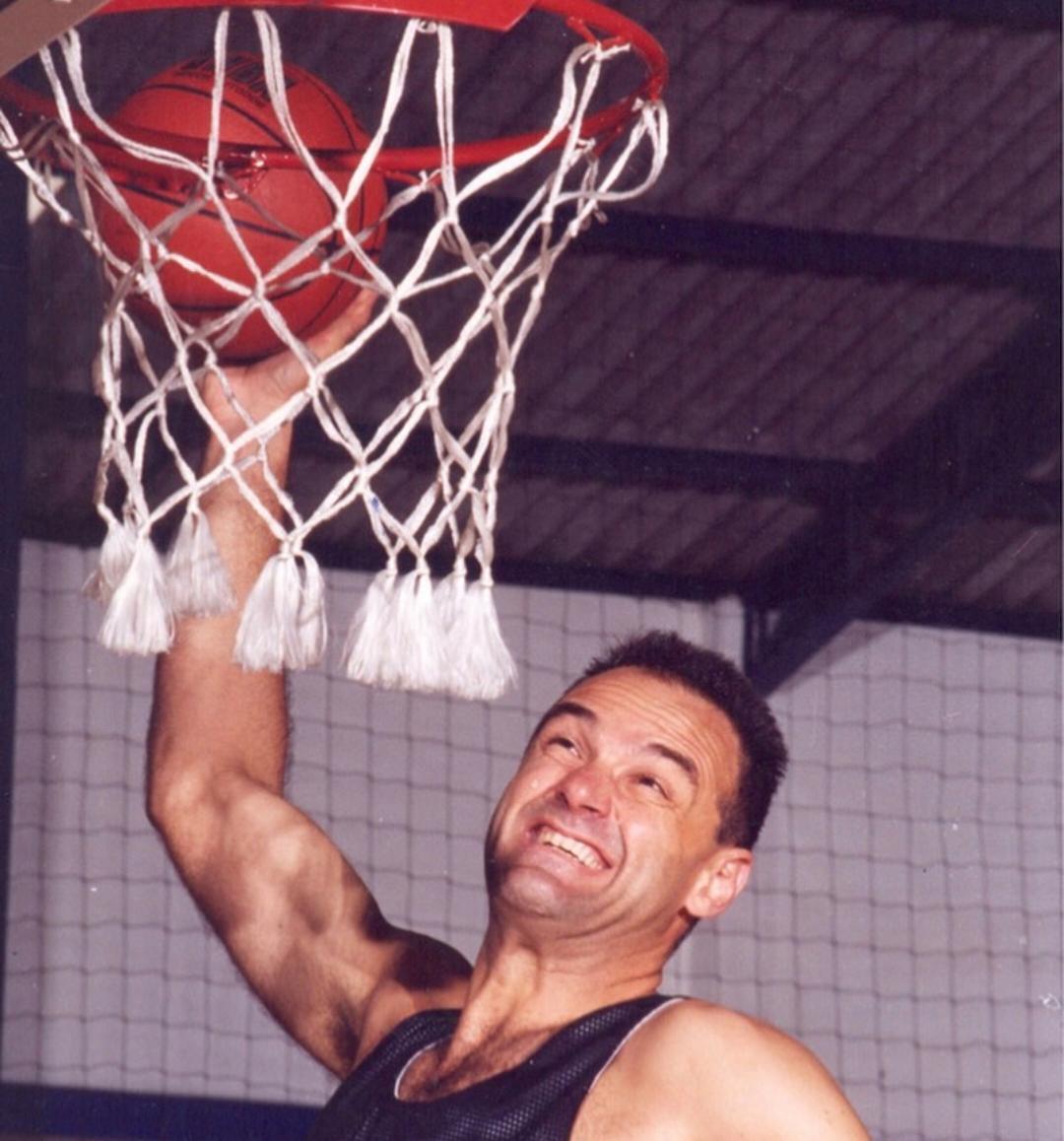 oscar schmidt