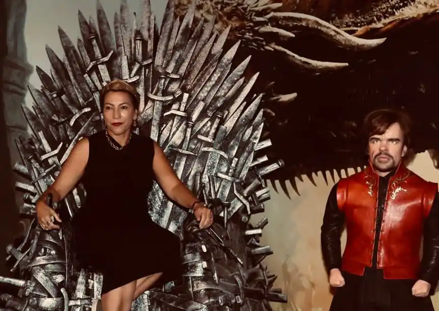 trono solange aroeira