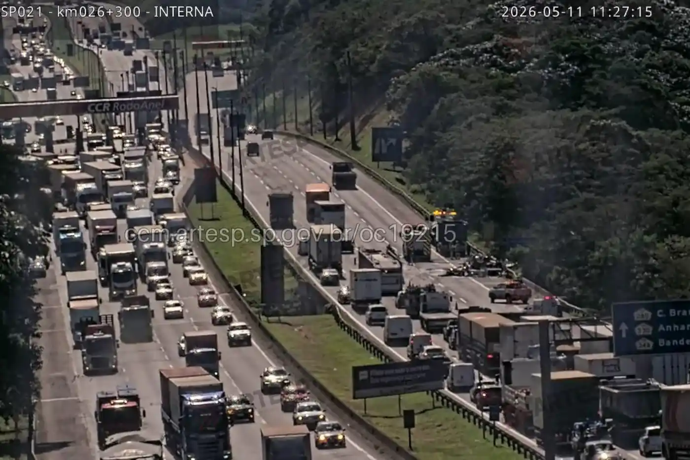 caminhao pega fogo e congestiona rodoanel osasco