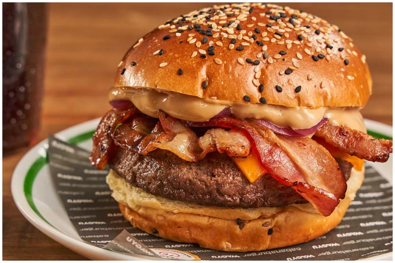 hambúrguer wagyu segue como destaque do cabana burger