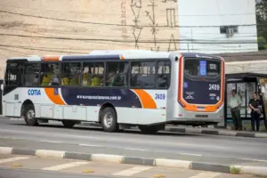 onibus cotia 1
