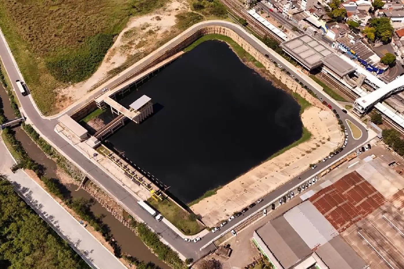 piscinão barueri